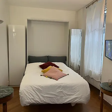 Apartment De Charme De Verneuil Paris
